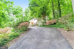 7845 Old Dominion Dr, McLean, VA 22102 - Photo 9