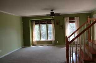9102 Marie Ct, Lorton, VA 22079 - Photo 5