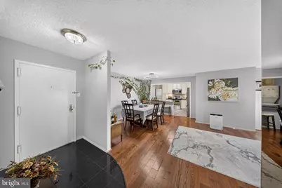 1800 Old Meadow Road #1204, McLean, VA 22102 - Photo 9