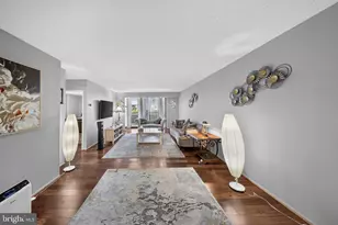 1800 Old Meadow Rd, McLean, VA 22102 - Photo 11