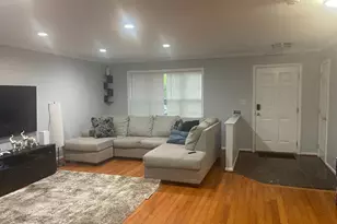 13150 Ashnut Ln, Herndon, VA 20171 - Photo 3