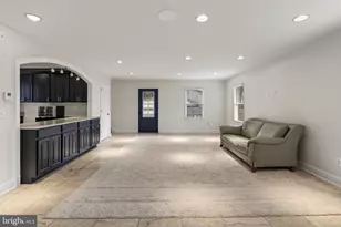 7705 Magarity Rd, Falls Church, VA 22043 - Photo 17