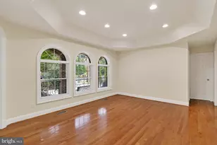 7705 Magarity Rd, Falls Church, VA 22043 - Photo 9