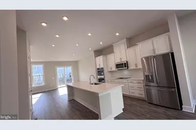 2453 Liberty Loop, Herndon, VA 20171 - Photo 3