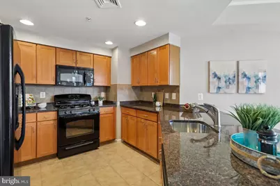 4490 Market Commons Drive #505, Fairfax, VA 22033 - Photo 5