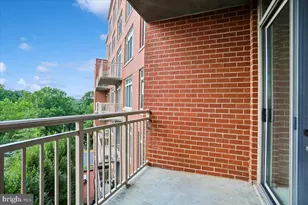 4490 Market Commons Dr, Fairfax, VA 22033 - Photo 31