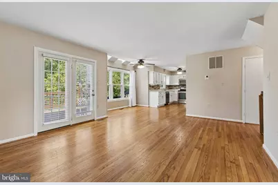 3574 Armfield Farm Drive, Chantilly, VA 20151 - Photo 11