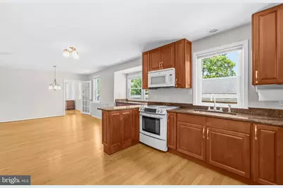 6334 Edgemoor Lane, Alexandria, VA 22312 - Photo 15