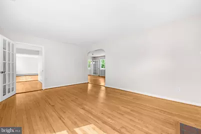 6334 Edgemoor Lane, Alexandria, VA 22312 - Photo 9