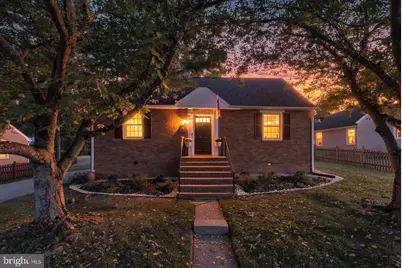 2902 Summerfield Road, Falls Church, VA 22042 - Photo 1