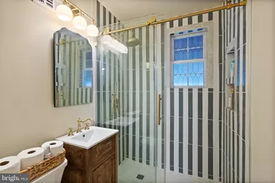2902 Summerfield Road, Falls Church, VA 22042 - Photo 9