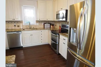 6010 Southward Way, Alexandria, VA 22315 - Photo 9