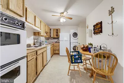 8370 Greensboro Drive #610, McLean, VA 22102 - Photo 11
