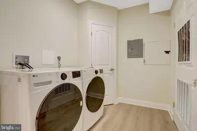 8305 Covington Woods Court #BASEMENT, Springfield, VA 22153 - Photo 33