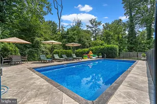 8703 Sudbury Pl, Alexandria, VA 22309 - Photo 3