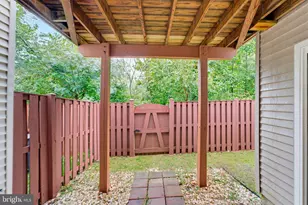13280 Maple Creek Ln, Centreville, VA 20120 - Photo 47