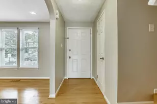 14623 Stone Crossing Ct, Centreville, VA 20120 - Photo 3