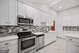 4703 Tara Dr, Fairfax, VA 22032 - Photo 15