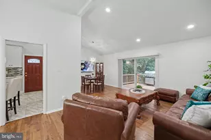 4703 Tara Dr, Fairfax, VA 22032 - Photo 5