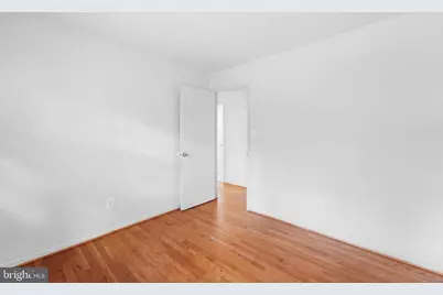 8400 Bound Brook Lane, Alexandria, VA 22309 - Photo 17