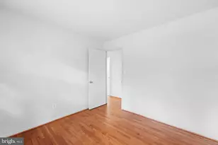 8400 Bound Brook Ln, Alexandria, VA 22309 - Photo 17