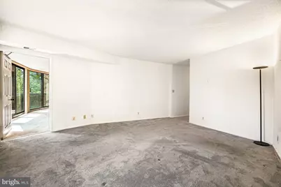 5904 Mount Eagle Drive #114, Alexandria, VA 22303 - Photo 19