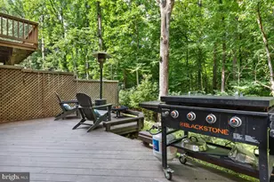 2323 Middle Creek Ln, Reston, VA 20191 - Photo 29