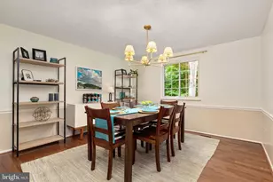 2323 Middle Creek Ln, Reston, VA 20191 - Photo 5