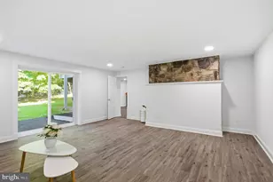 905 Falls Bridge Ln, Great Falls, VA 22066 - Photo 45