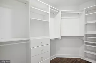905 Falls Bridge Ln, Great Falls, VA 22066 - Photo 27