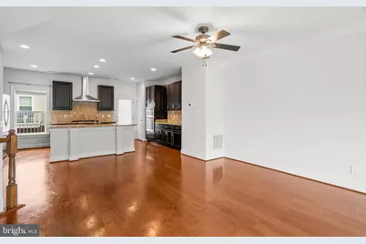 9655 Pullman Place, Fairfax, VA 22031 - Photo 7