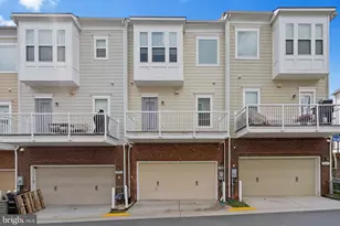 9655 Pullman Pl, Fairfax, VA 22031 - Photo 29