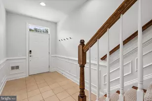 9655 Pullman Pl, Fairfax, VA 22031 - Photo 3
