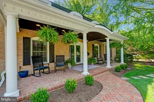 9305 Reef Ct, Alexandria, VA 22309 - Photo 3