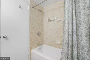 3701 S George Mason Dr, Falls Church, VA 22041 - Photo 35