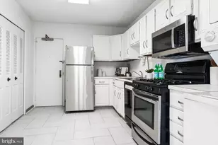 3701 S George Mason Dr, Falls Church, VA 22041 - Photo 17