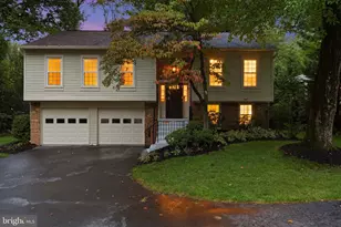6101 Dory Landing Ct, Burke, VA 22015 - Photo 1