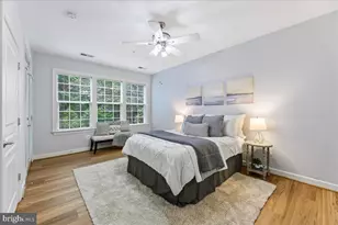 7880 Rolling Woods Ct, Springfield, VA 22152 - Photo 13