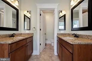 1217 Ross Dr SW, Vienna, VA 22180 - Photo 49