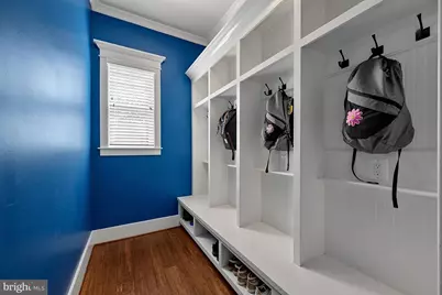 1217 Ross Drive SW, Vienna, VA 22180 - Photo 25