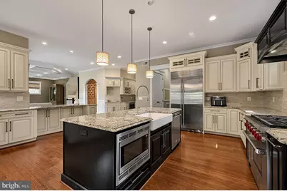 1217 Ross Drive SW, Vienna, VA 22180 - Photo 19