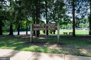 1217 Ross Dr SW, Vienna, VA 22180 - Photo 75