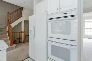 6257 Clara Edward Terrace, Alexandria, VA 22310 - Photo 5