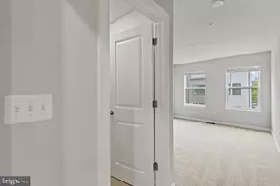 2400 Stella Pl, Alexandria, VA 22303 - Photo 23