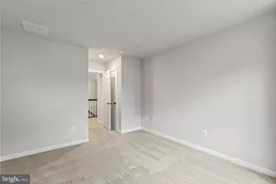 2400 Stella Pl, Alexandria, VA 22303 - Photo 21