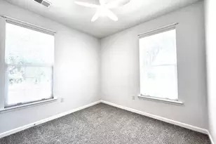11405 Windleaf Ct, Reston, VA 20194 - Photo 13