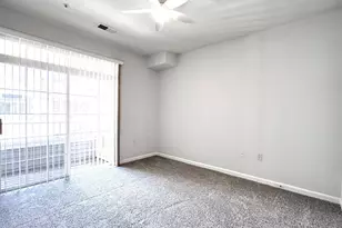 11405 Windleaf Ct, Reston, VA 20194 - Photo 7