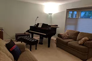 8465 Sevan Ct, Annandale, VA 22003 - Photo 3