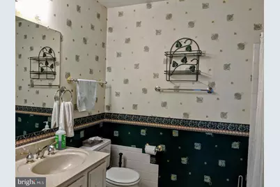 8465 Sevan Court, Annandale, VA 22003 - Photo 11