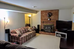 8465 Sevan Ct, Annandale, VA 22003 - Photo 5